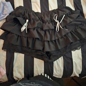Black Shorts🖤🖤